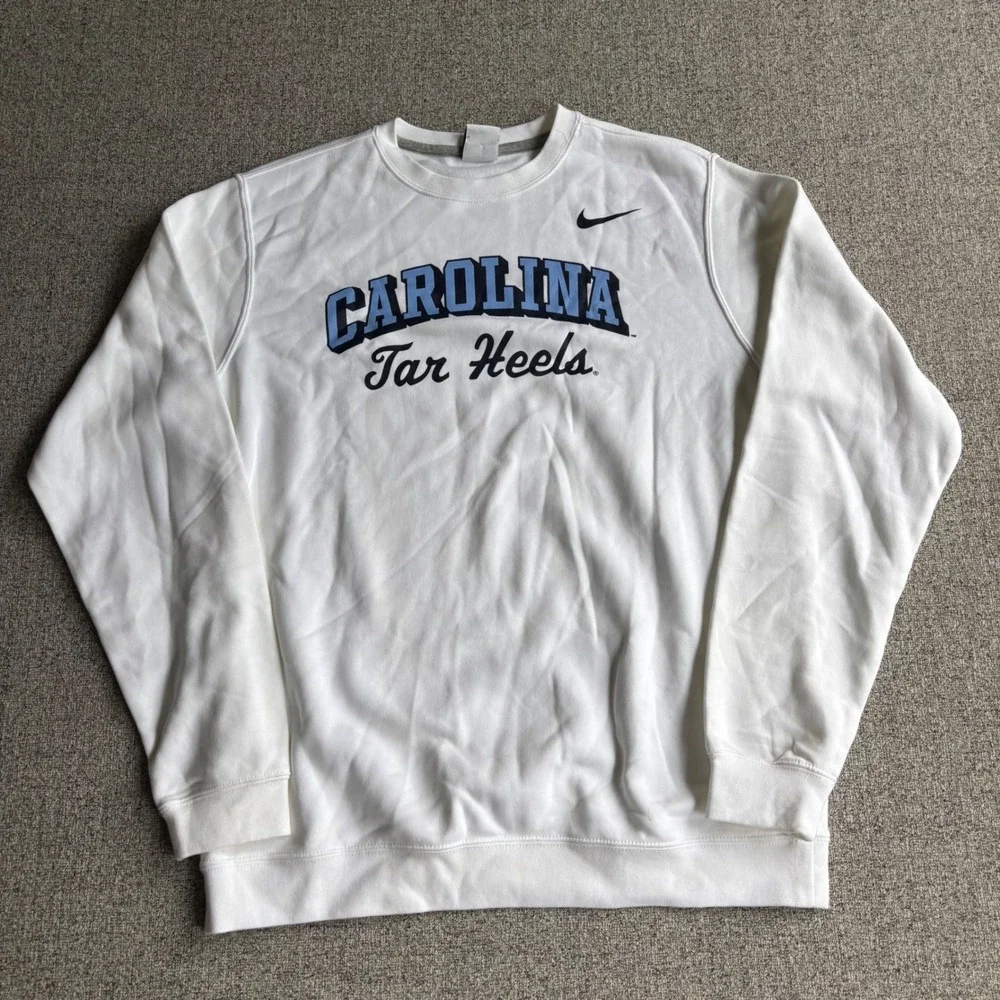 North Carolina Nike Sweatshirt Mens M White NCAA Basketball Tar Heels Crewneck